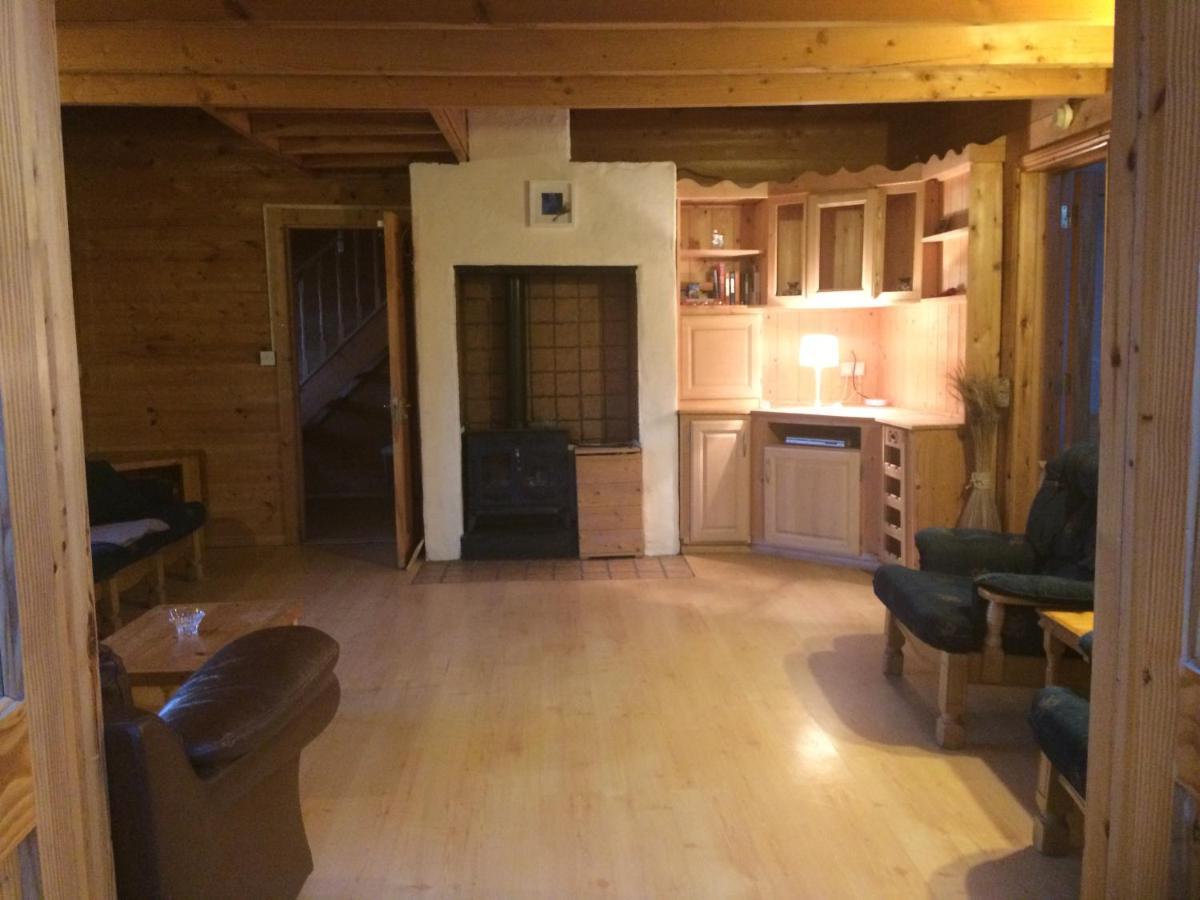 Johnswell Log House Hideawayヴィラ エクステリア 写真